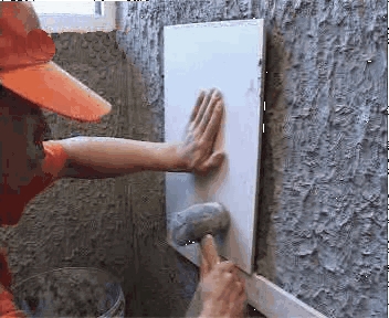 为什么在立面墙上做类似JS的柔性防水层后再贴砖，容易掉砖？