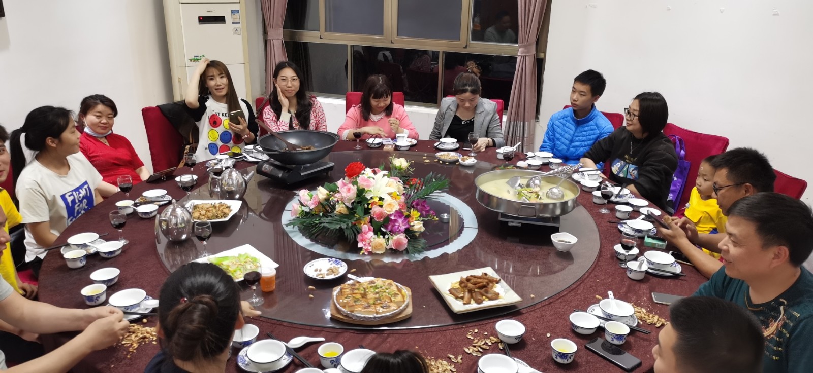 用心才能创新，竞争才能发展。